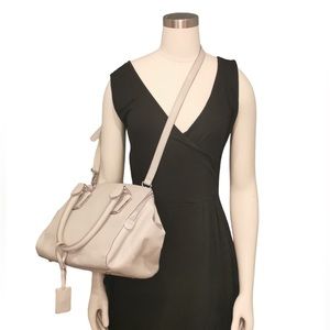 🍄 Nine West Purse